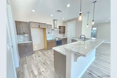 225 Landon Drive, Bullhead City, AZ 86429 - Photo 6
