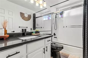 1894 E Emerald Lake Dr, Fort Mohave, AZ 86426 - Photo 16