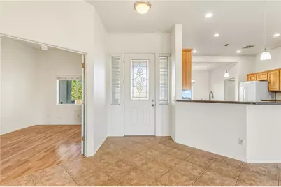 2619 Discovery Road, Bullhead City, AZ 86442 - Photo 8