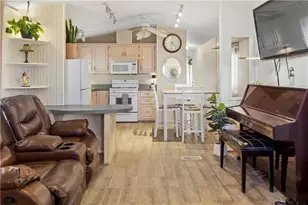 7610 6th St, Dolan Springs, AZ 86441 - Photo 18