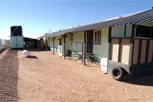 7610 6th St, Dolan Springs, AZ 86441 - Photo 44