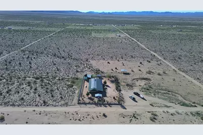 7610 6th Street, Dolan Springs, AZ 86441 - Photo 28