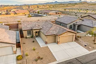 2673 Kingman Dr, Bullhead City, AZ 86429 - Photo 4