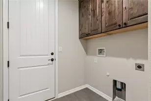 2673 Kingman Dr, Bullhead City, AZ 86429 - Photo 36