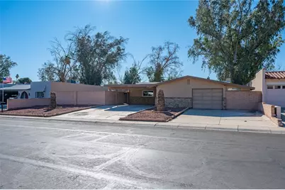 2605 Country Club Drive, Bullhead City, AZ 86442 - Photo 2