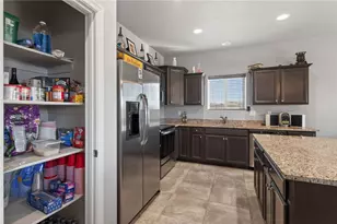 6696 W Brook Dr, Golden Valley, AZ 86413 - Photo 14