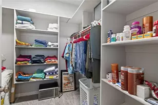 6696 W Brook Dr, Golden Valley, AZ 86413 - Photo 18