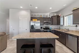 6696 W Brook Dr, Golden Valley, AZ 86413 - Photo 10