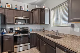 6696 W Brook Dr, Golden Valley, AZ 86413 - Photo 12