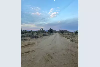 241-16-013 S John Wayne Rd Road, Yucca, AZ 86438 - Photo 12