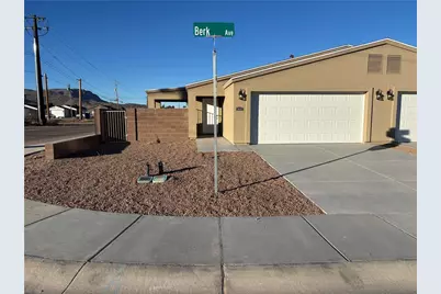 901 Berk Avenue #A, Kingman, AZ 86409 - Photo 2