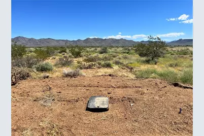 4.78 Ac N Mobile Road, Golden Valley, AZ 86413 - Photo 1