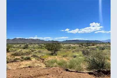 4.78 Ac N Mobile Road, Golden Valley, AZ 86413 - Photo 4