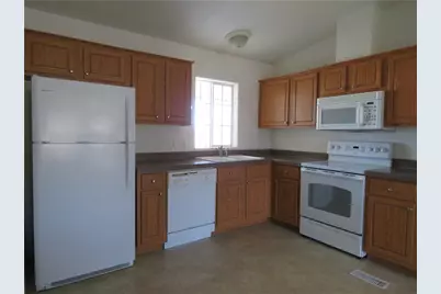 785 S Bacobi Road, Golden Valley, AZ 86413 - Photo 22