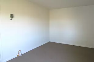 785 S Bacobi Rd, Golden Valley, AZ 86413 - Photo 20