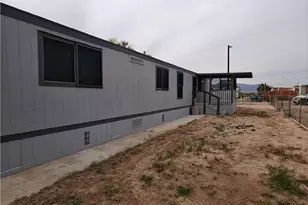 656 E Gordon Dr, Mohave Valley, AZ 86440 - Photo 34