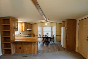 656 E Gordon Dr, Mohave Valley, AZ 86440 - Photo 12