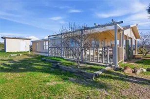 4943 W Safari Dr, Golden Valley, AZ 86413 - Photo 22