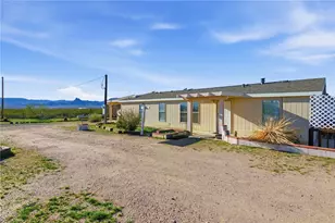 4943 W Safari Dr, Golden Valley, AZ 86413 - Photo 24