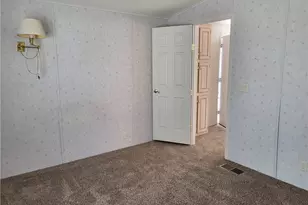 4479 S Amanda Ave, Fort Mohave, AZ 86426 - Photo 10