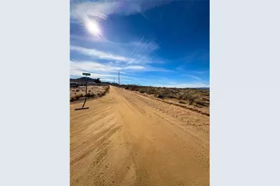 10210 N Boulder Road, Kingman, AZ 86401 - Photo 14