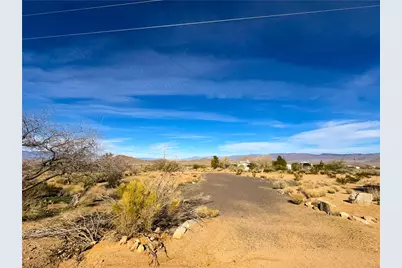 10210 N Boulder Road, Kingman, AZ 86401 - Photo 12