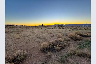 7324 E Squaw Creek Drive, Kingman, AZ 86401 - Photo 4