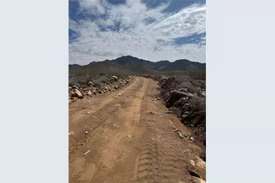 316-05-007 Longhorn Drive, Dolan Springs, AZ 86441 - Photo 6
