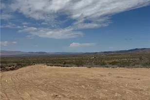 316-05-020 Longhorn Dr, Dolan Springs, AZ 86441 - Photo 1