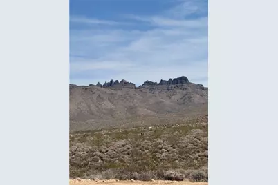 19 Longhorn Drive, Dolan Springs, AZ 86441 - Photo 4