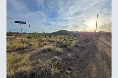 329-08-243 W Inyo Drive, White Hills, AZ 86445 - Photo 2