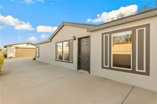 971 Turney Dr, Bullhead City, AZ 86442 - Photo 6