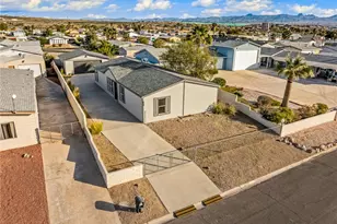 971 Turney Dr, Bullhead City, AZ 86442 - Photo 2