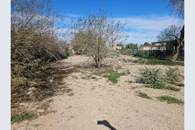 2229 E Maverick Dr, Mohave Valley, AZ 86440 - Photo 1