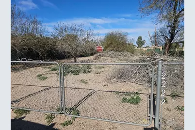 2229 E Maverick Dr, Mohave Valley, AZ 86440 - Photo 2