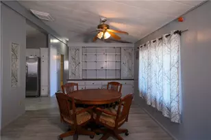 31 W Middle Point Dr, Meadview, AZ 86444 - Photo 20