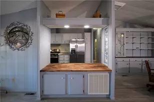 31 W Middle Point Dr, Meadview, AZ 86444 - Photo 22