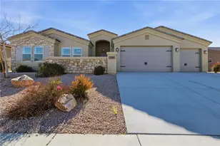 3790 Katie Ln Loop, Kingman, AZ 86401 - Photo 1