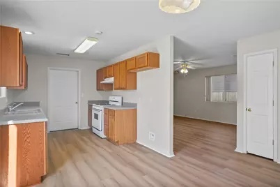 2628 Valentine Avenue, Kingman, AZ 86401 - Photo 10