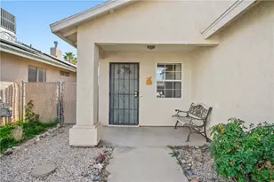 2628 Valentine Ave, Kingman, AZ 86401 - Photo 2