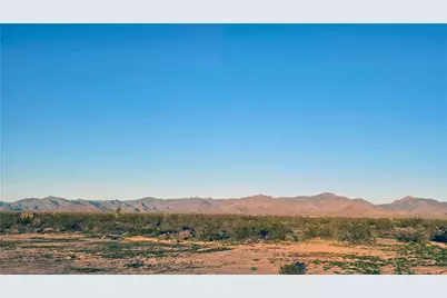 2455 Lone Ranger Road, Yucca, AZ 86438 - Photo 18