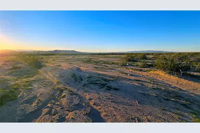 2455 Lone Ranger Road, Yucca, AZ 86438 - Photo 22