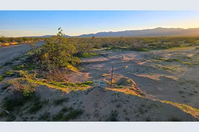 2455 Lone Ranger Road, Yucca, AZ 86438 - Photo 4