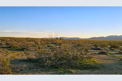 2455 Lone Ranger Road, Yucca, AZ 86438 - Photo 20