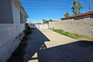 1120 Ramar Rd, Bullhead City, AZ 86442 - Photo 6