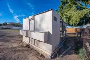 630 Riata Valley Rd, Kingman, AZ 86409 - Photo 52