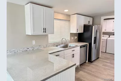 3194 E Snavely Avenue, Kingman, AZ 86409 - Photo 8