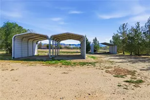 722 S Salt Rd, Golden Valley, AZ 86413 - Photo 6