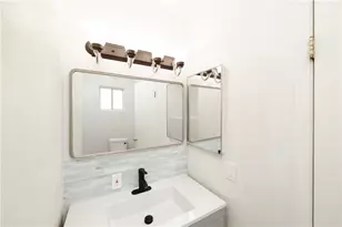 14948 N Canyon Dr, Dolan Springs, AZ 86441 - Photo 24