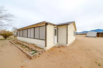 14948 N Canyon Drive, Dolan Springs, AZ 86441 - Photo 2